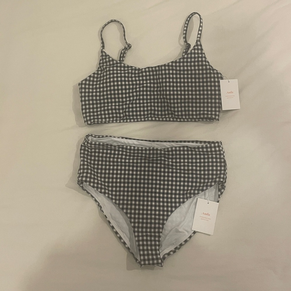 Andie Maui Top & High Waisted bottom in M Gingham NWT